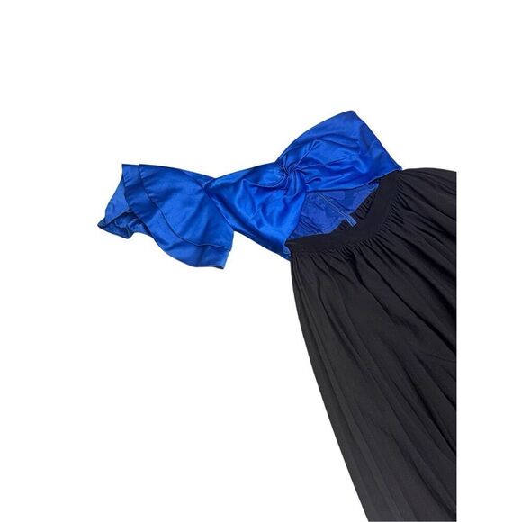 AMUR X REVOLVE women’s Cleopatra  Black & blue one shoulder Pleated cut out maxi - Picture 5 of 11